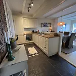 Apartman Bright, Open In